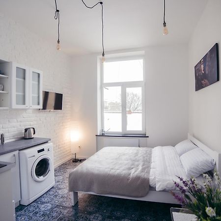 Студия С Дизайнерским Ремонтом Lvov Exteriér fotografie